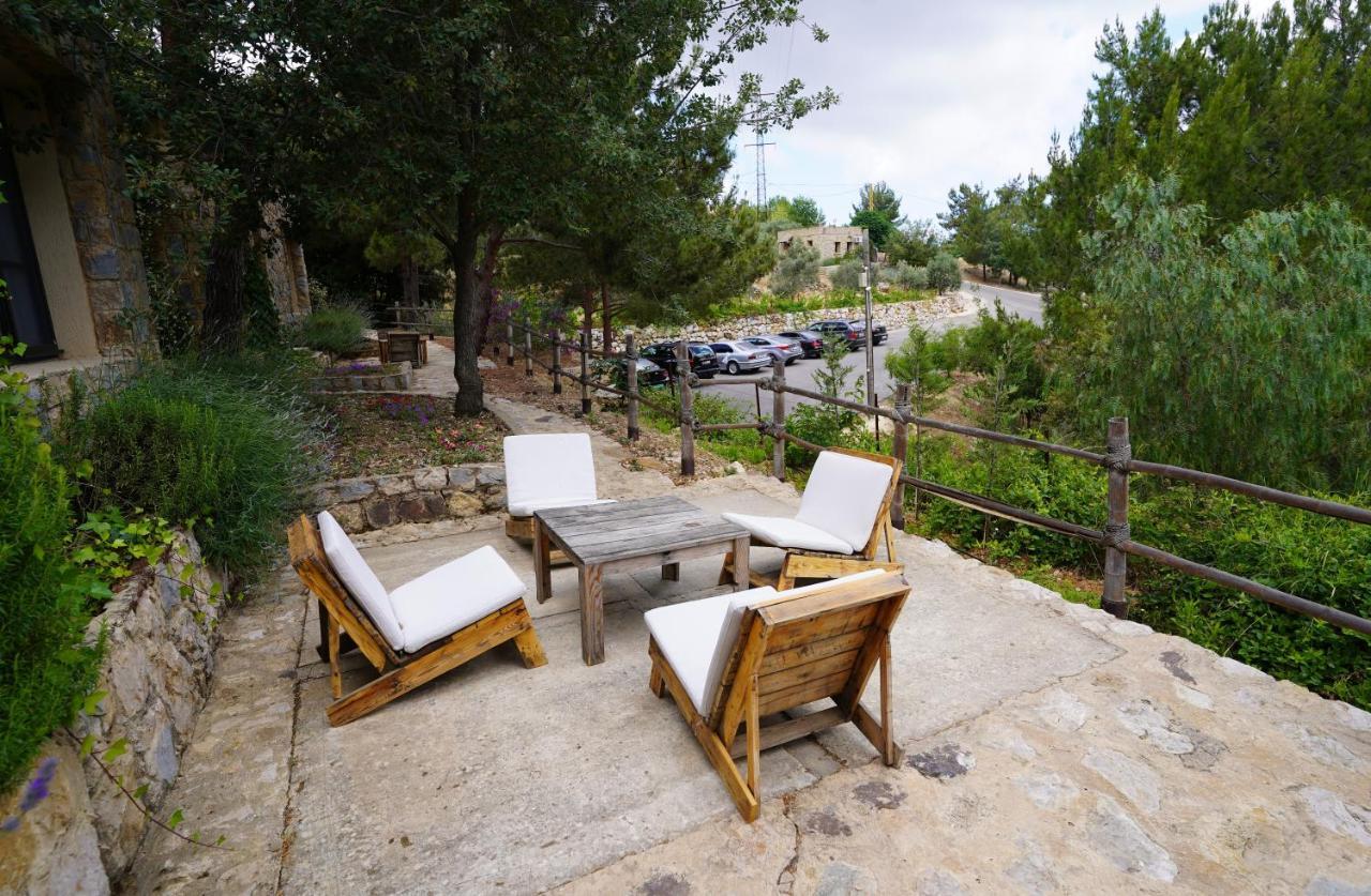 Blue Jay Valley Jezzîne Εξωτερικό φωτογραφία